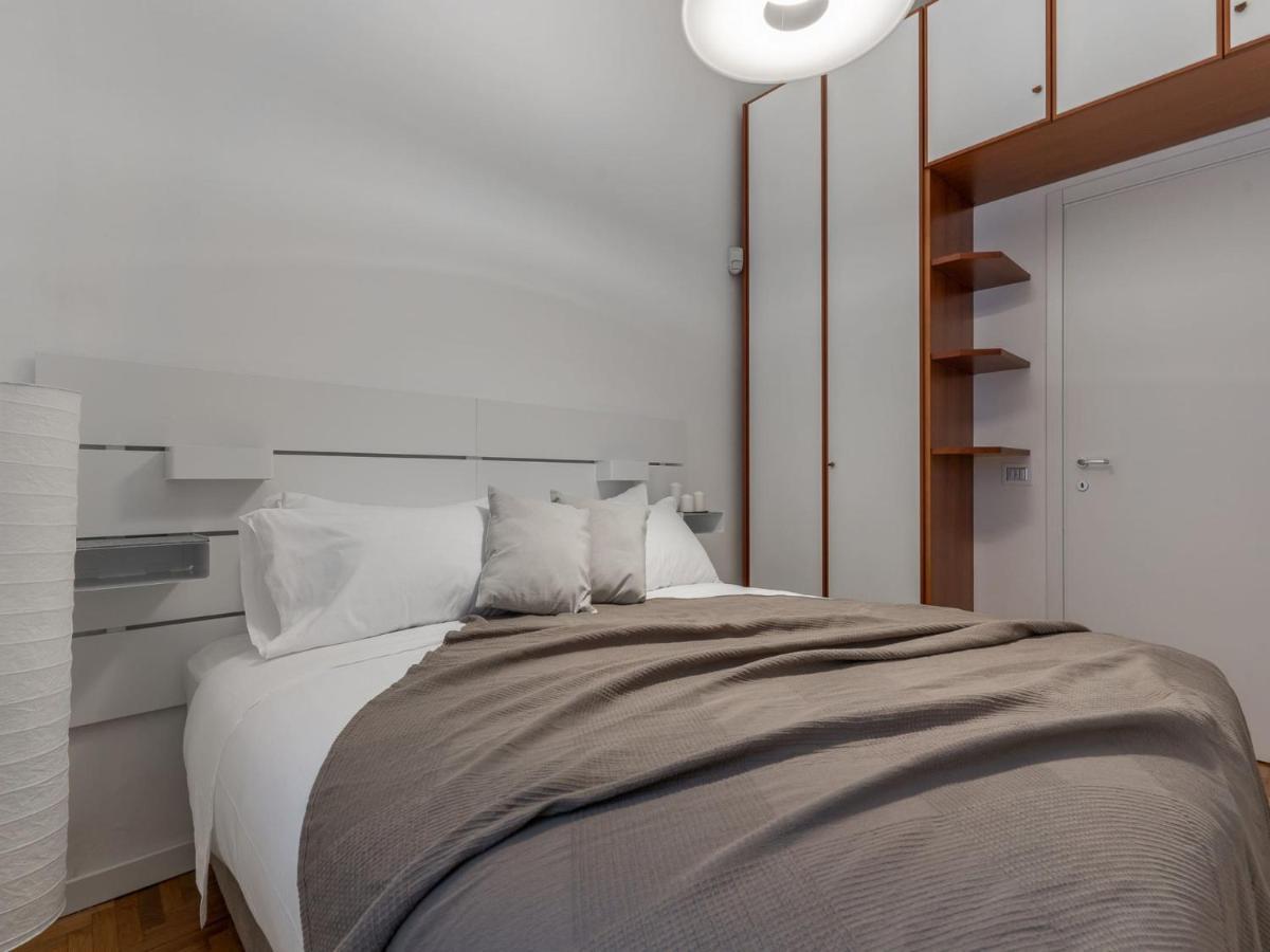 The Best Rent - Spacious Three-Bedroom Apartment In Moscova Milano Eksteriør billede